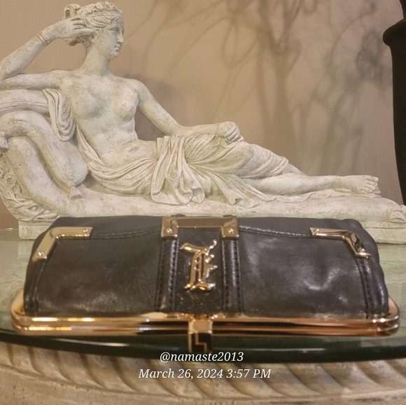 L.A.M.B. by Gwen Stefani Leather Clutch Luxury Designer Celebrity Black #745 - Picture 6 of 17